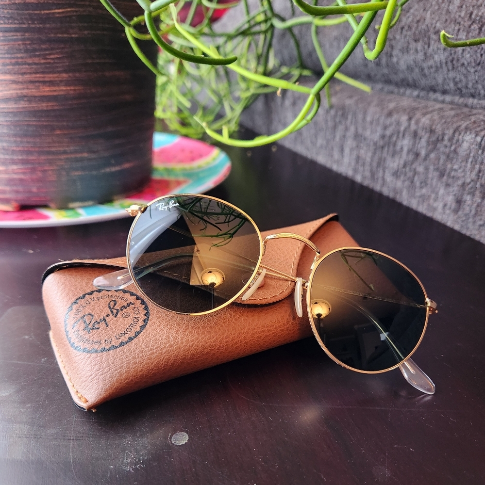 Gold and green Ray-ban